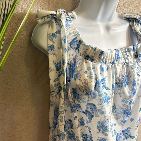 #363 Elliott & Vine sleeveless floral printed top size 1X - Picture 5 of 9